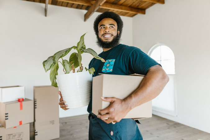 a mover holding items